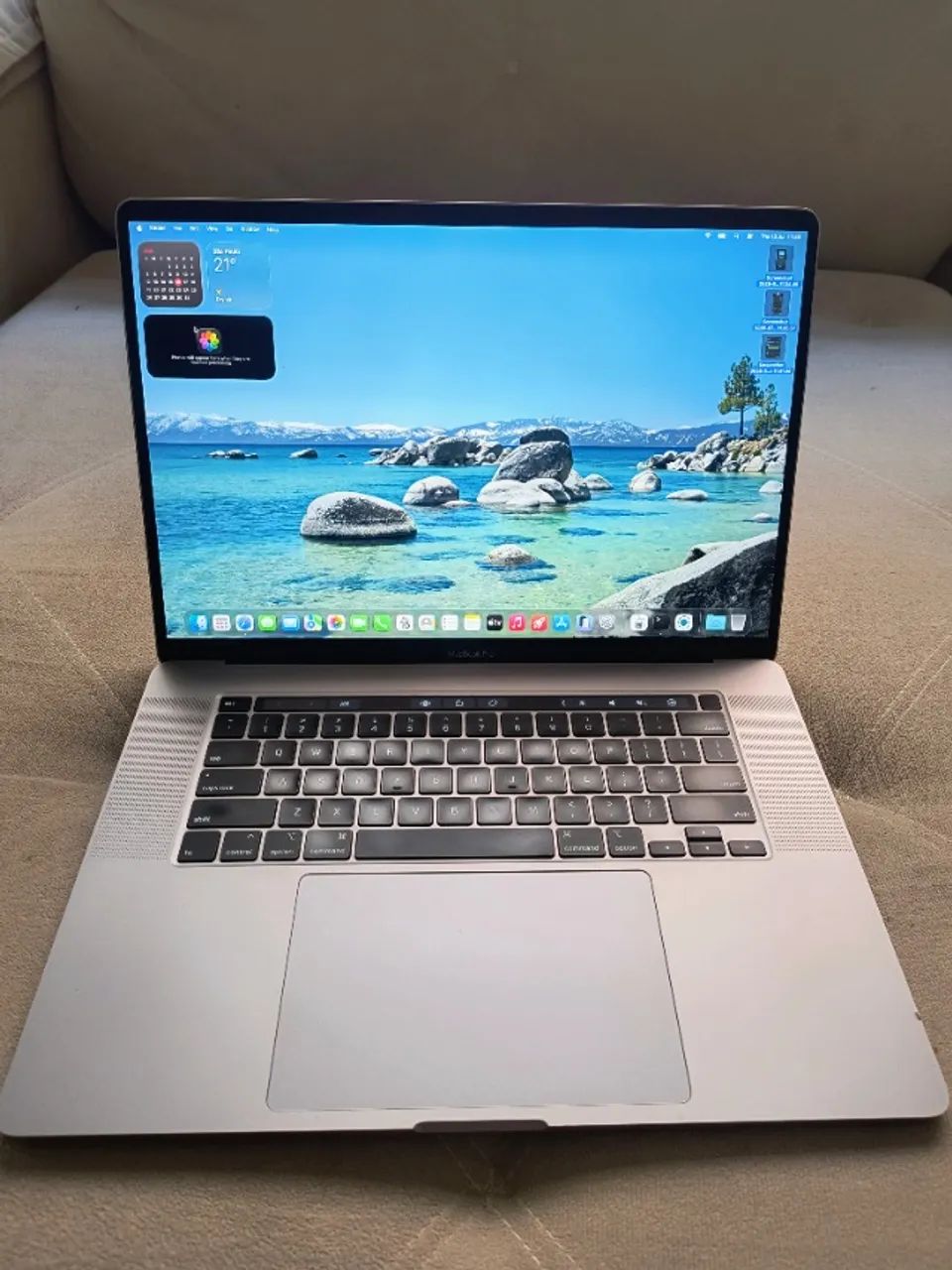 Macbook Pro 16 Core i9 16GB ram 1TB HD modelo A2141