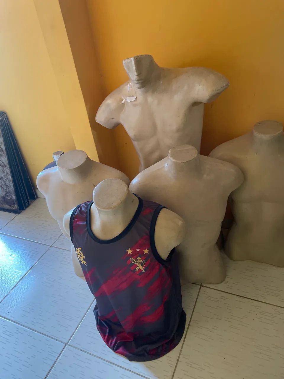 Maniquins