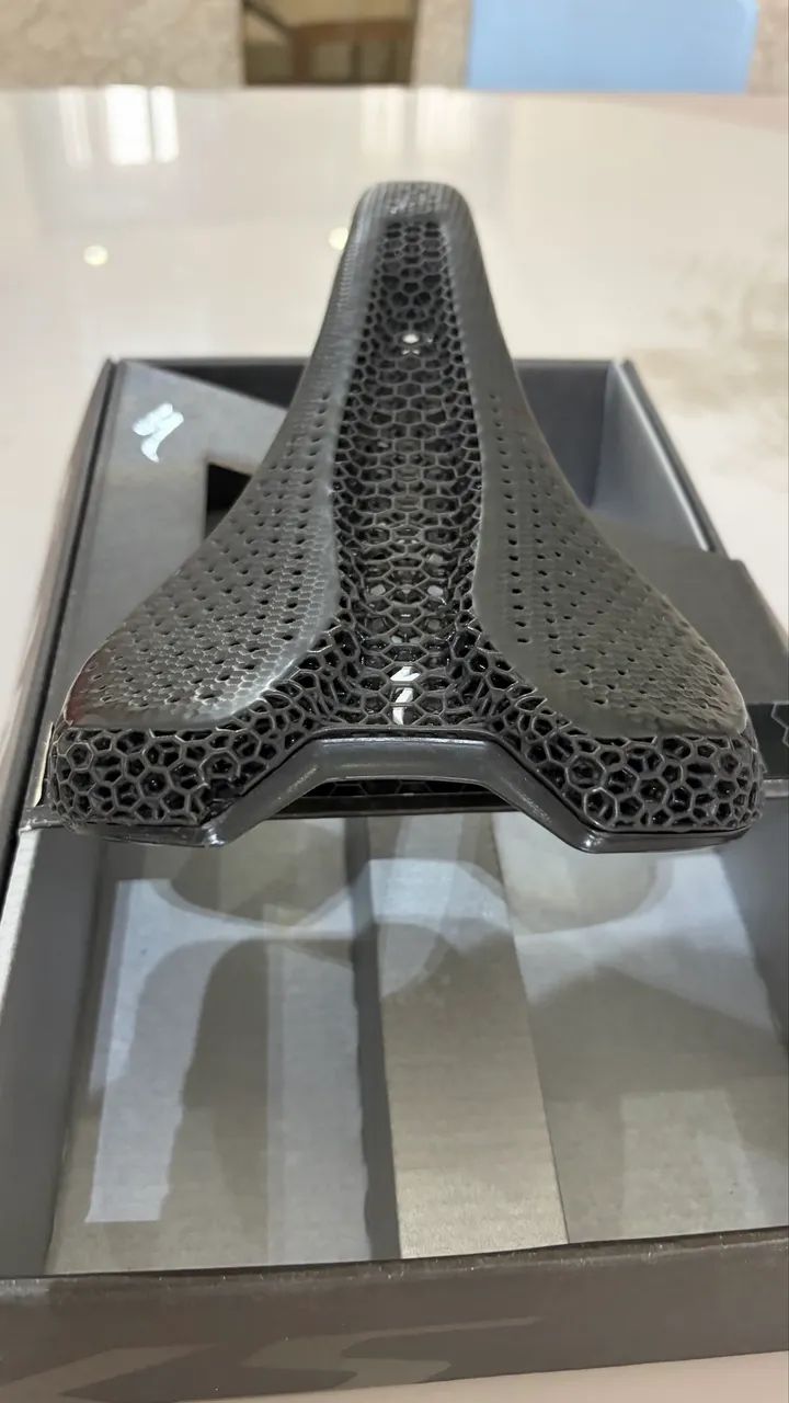 Selim S-Works Romin EVO com Mirror 143mm - Acessórios de Ciclismo