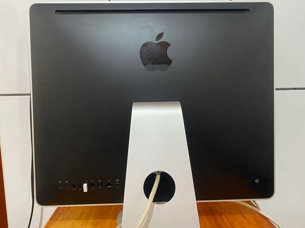 Computador Apple iMac 22 polegadas conservadíssimo  - Foto 3