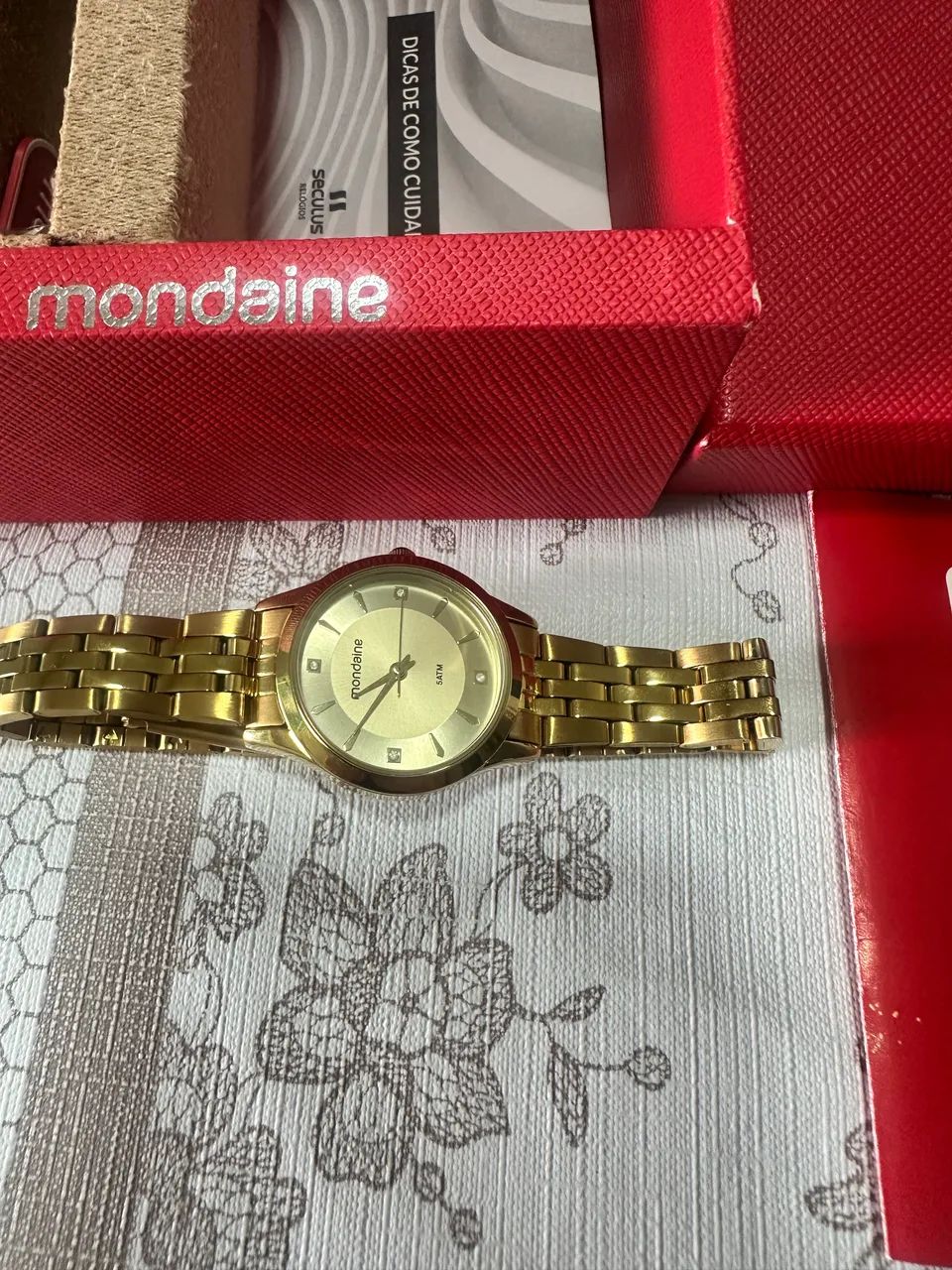 Relógio Mondaine Feminino Original Dourado + Caixa e Certificado - Foto 4