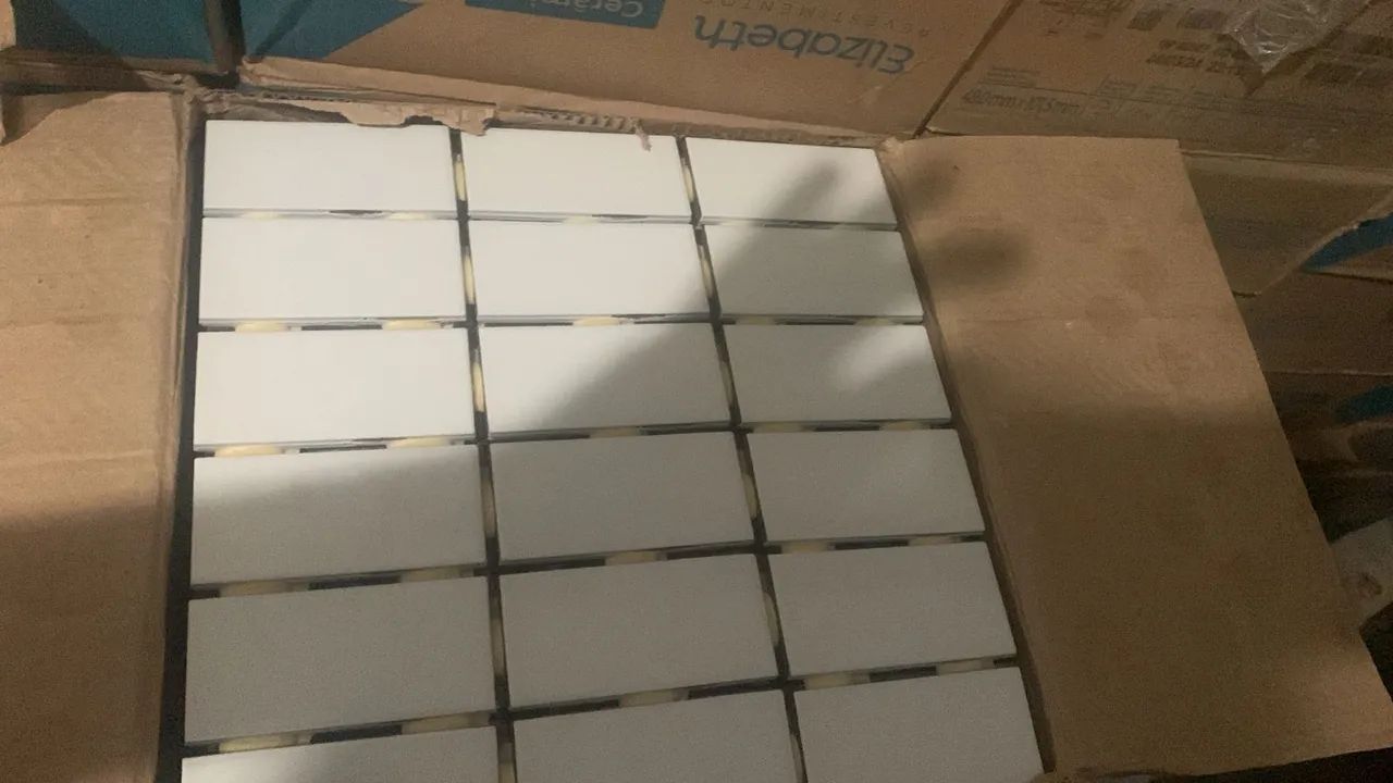 Cerâmica de Revestimento Elizabete 