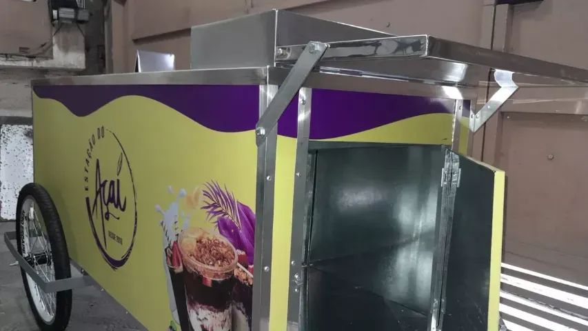 carrinho de açaí grande refrigerado e personalizado Idealmaq 6x - Foto 3