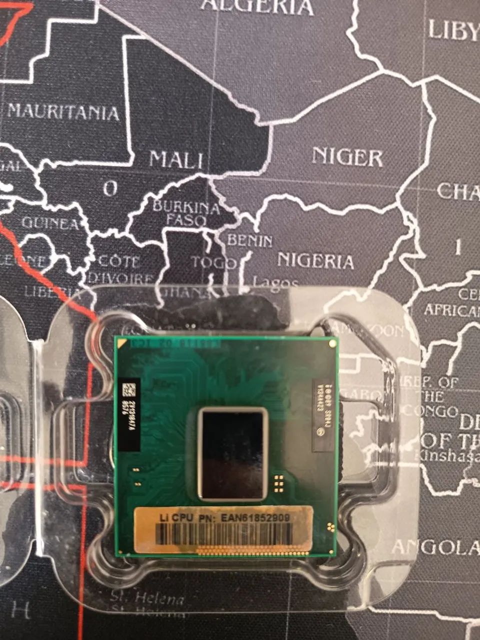 Processador Intel Core i3-2330M - 2.20 GHz (SR04J)