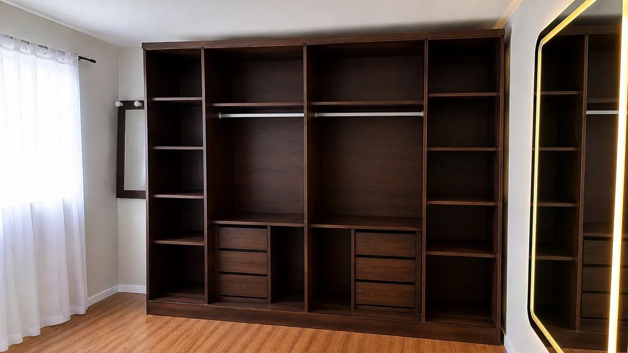 Guarda roupa 6 portas - Foto 3
