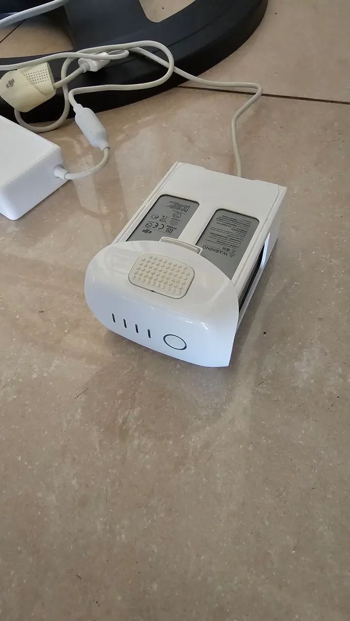 Drone Dji Phantom 4 - Foto 4