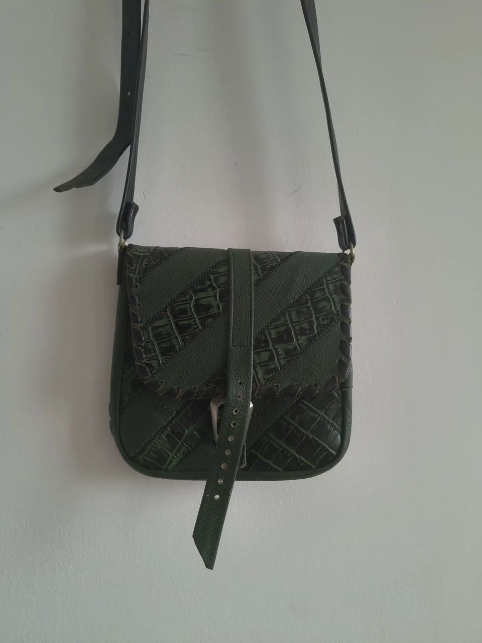 Bolsa Verde em Couro