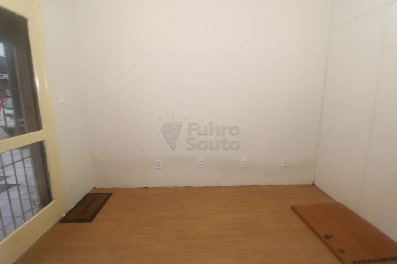 Sala comercial em excelente localização na Rua Alberto Rosa - Foto 3