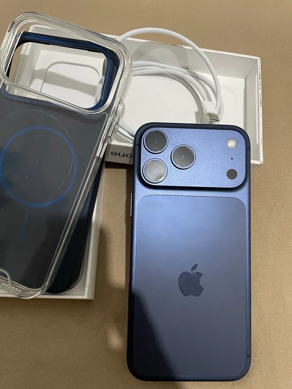 iPhone 17 pro Max - Azul intenso  - Foto 2