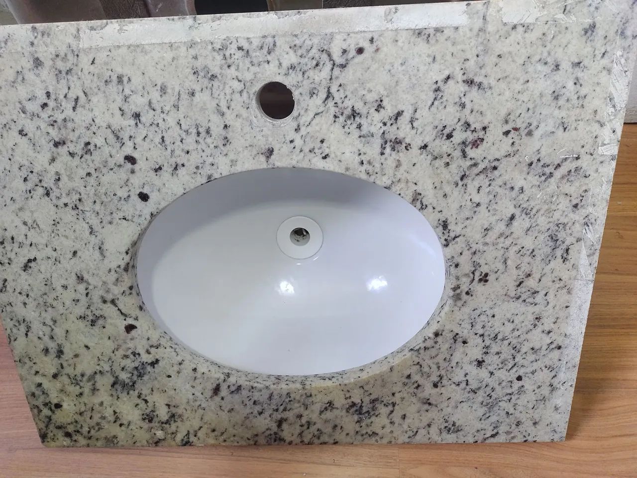 Pia de banheiro 