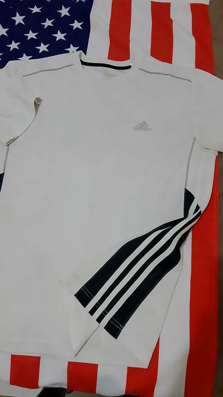 Lote camisetas adidas pra academia  - Foto 3