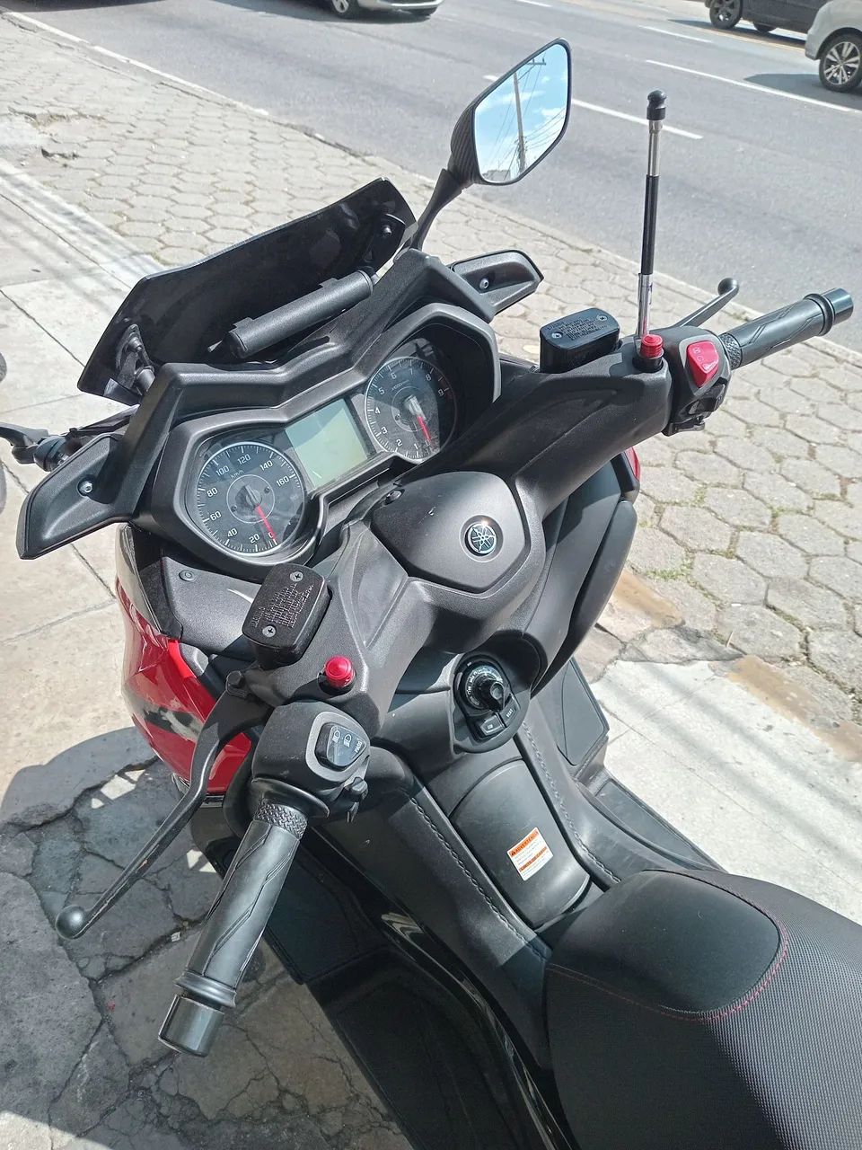 Xmax 250 - Foto 5
