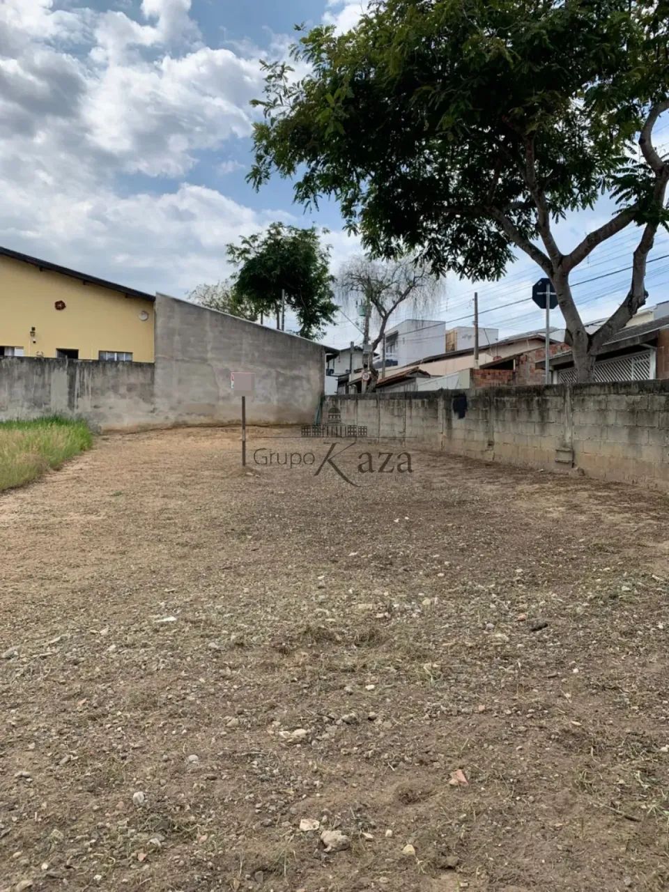 Oportunidade - Terreno - Villa Branca - Jacareí - 207m².