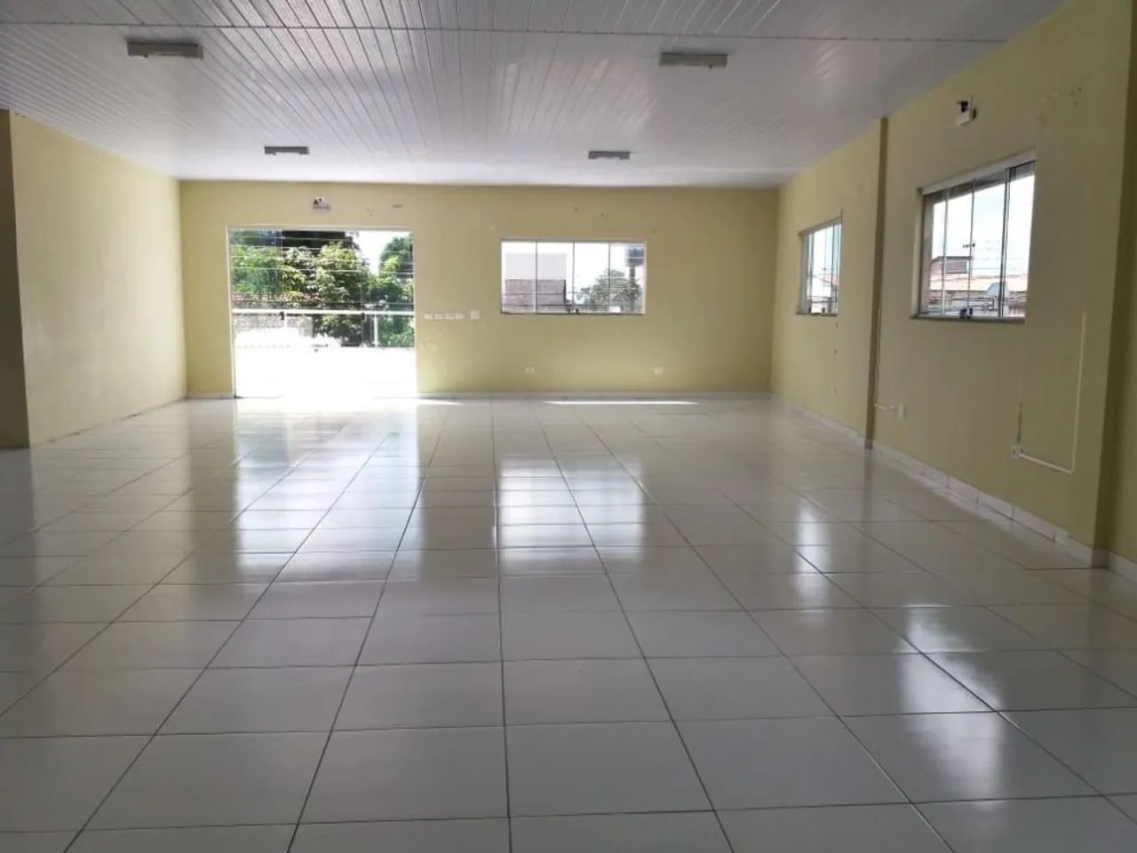 OPORTUNIDADE IMPERDÍVEL  PRÉDIO COMERCIAL NO CENTRO DE PARNAMIRIM! - Foto 2