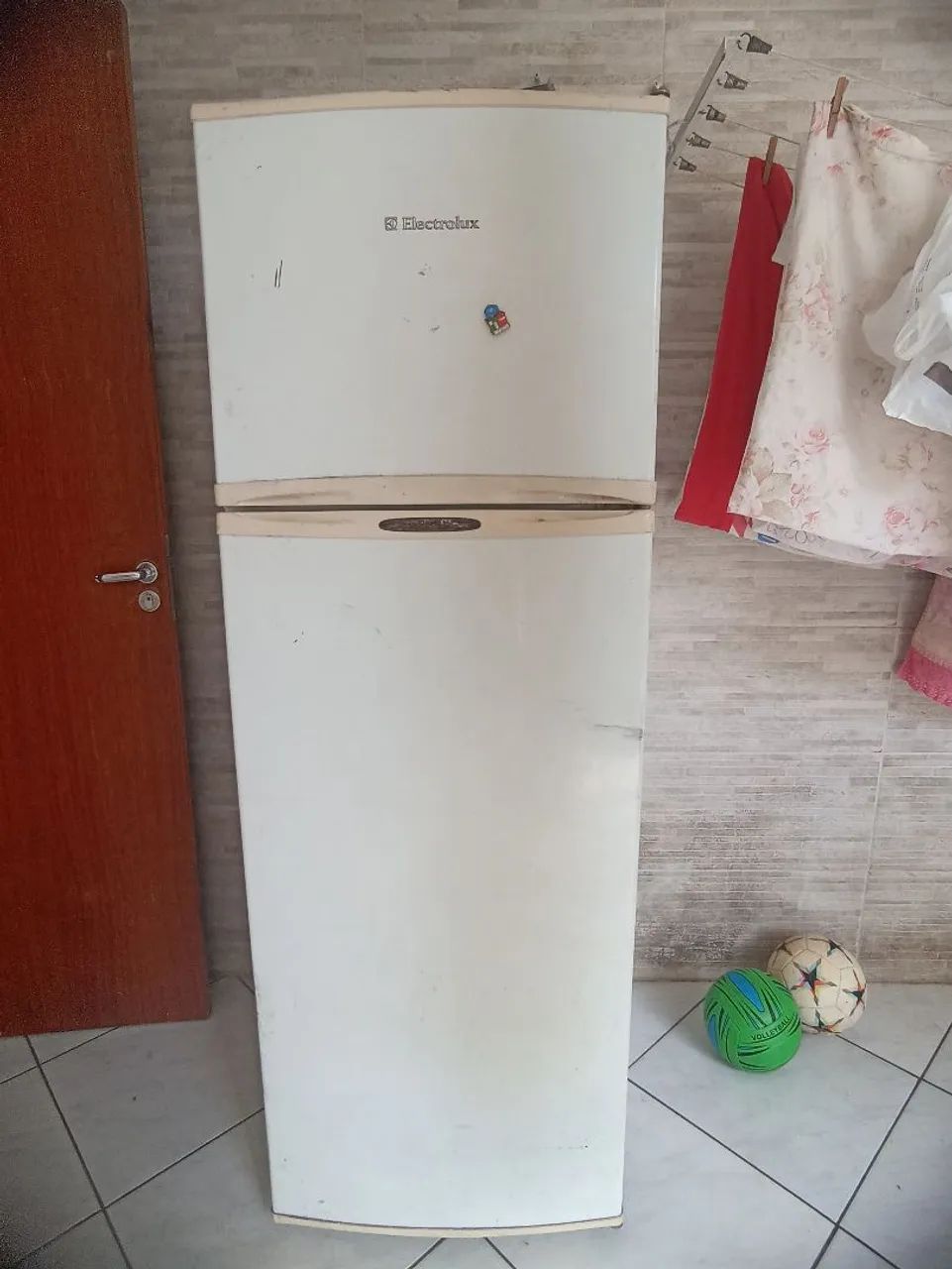 GELADEIRAS - TEM QUE LEVAR AS DUAS - Foto 2