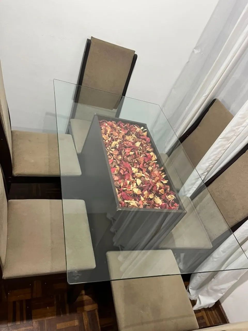 Mesa com 6 cadeiras  - Foto 3