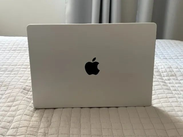 MacBook Pro 14 M4 16GB RAM 512GB SSD - Impecável | Saúde da