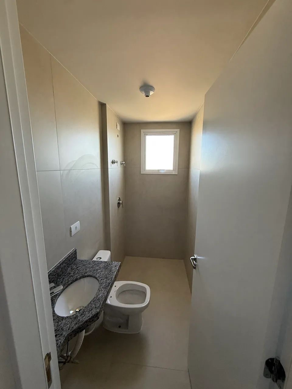 Alugo Apartamento com 2 dormitórios - Edifício Sequoia - Maringá/PR - Próximo a UEM  - Foto 4