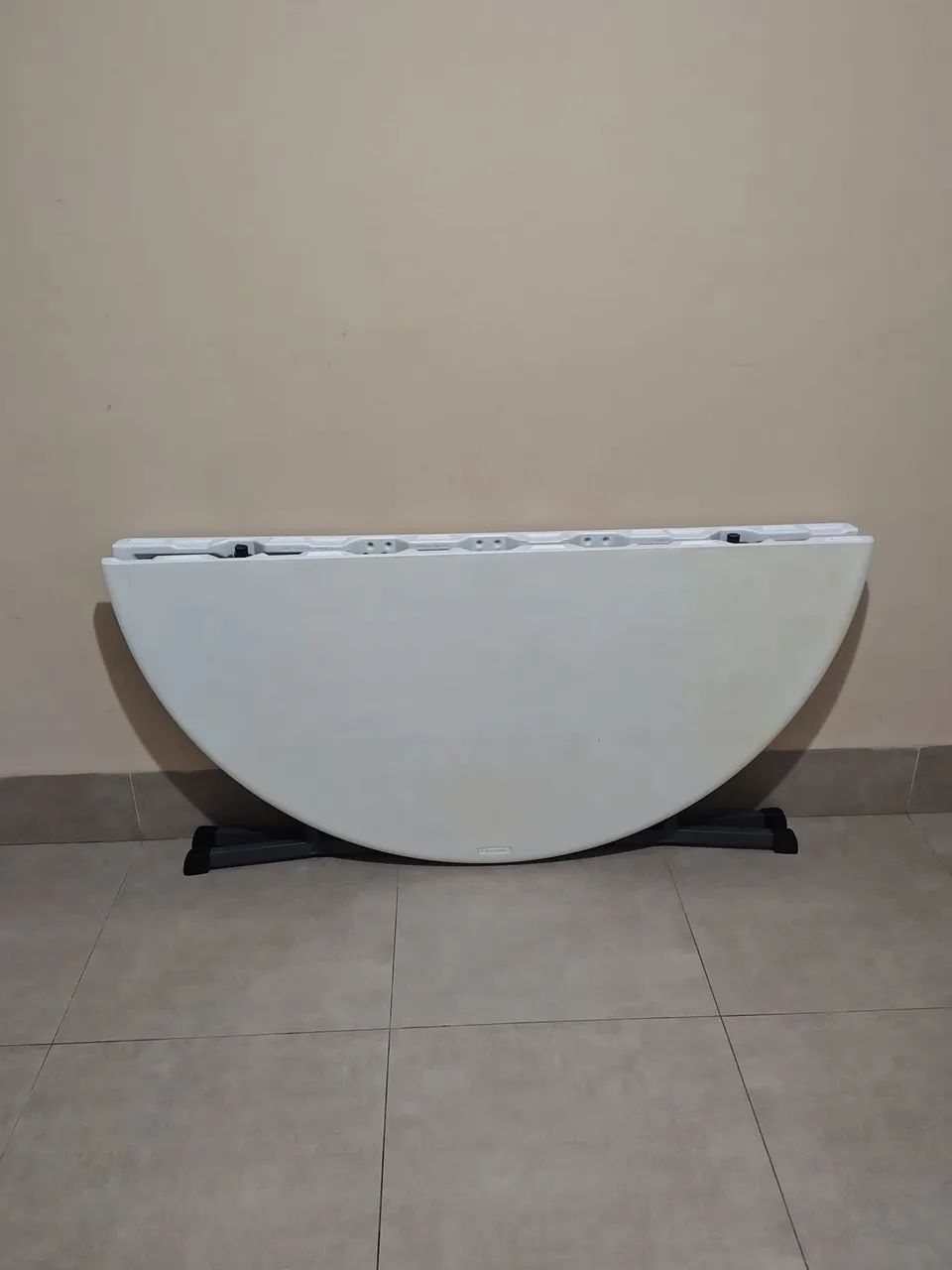 Mesa de Plástico Desmontável  - Foto 3