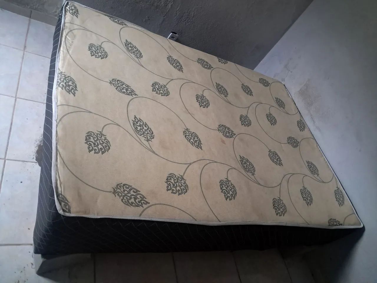 Base  cama box para colchao de casal com colchao - Foto 3