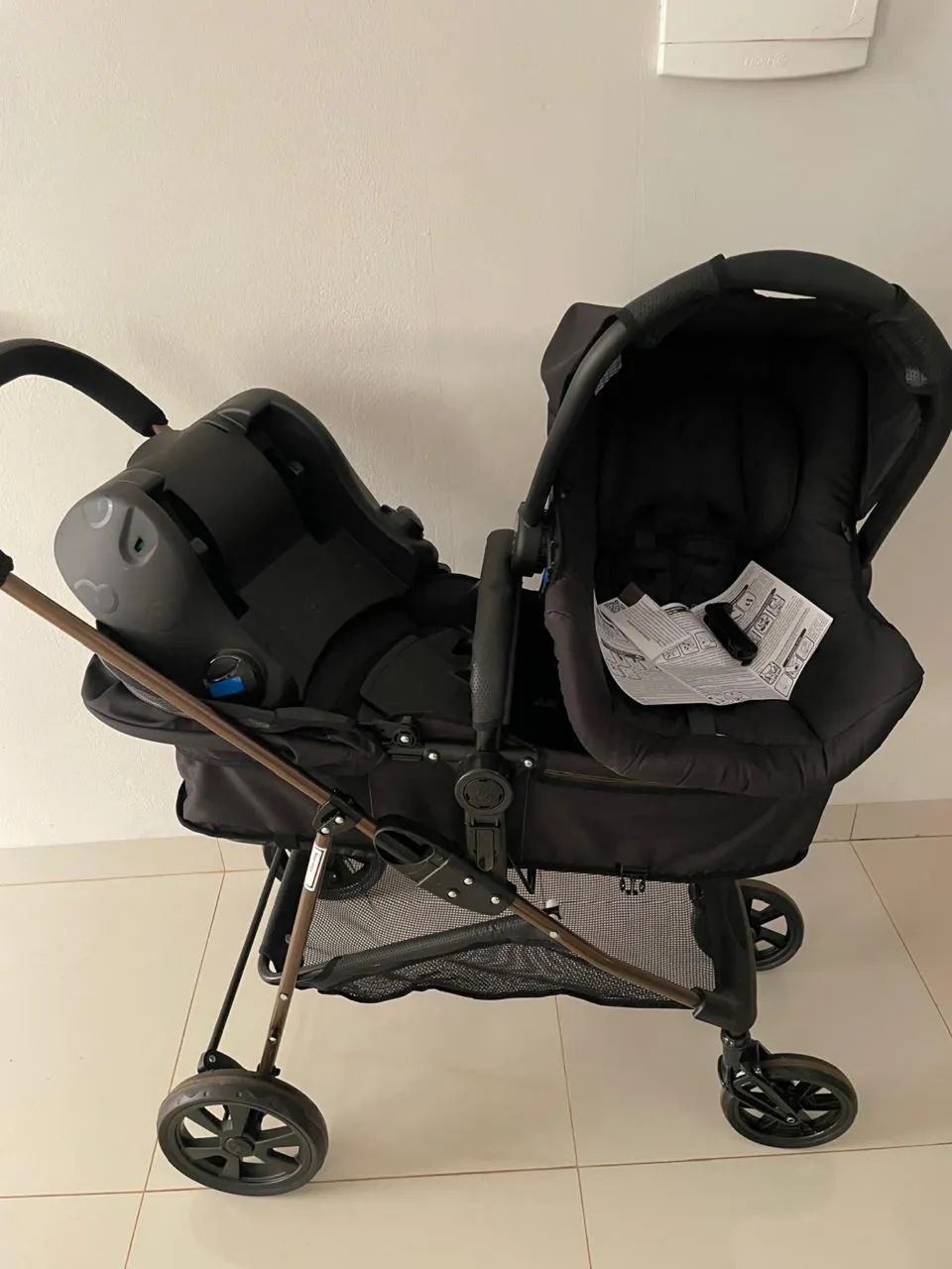 Carrinho Galzerano Completo + Bebê Conforto + Base | Pouquíssimo Usado