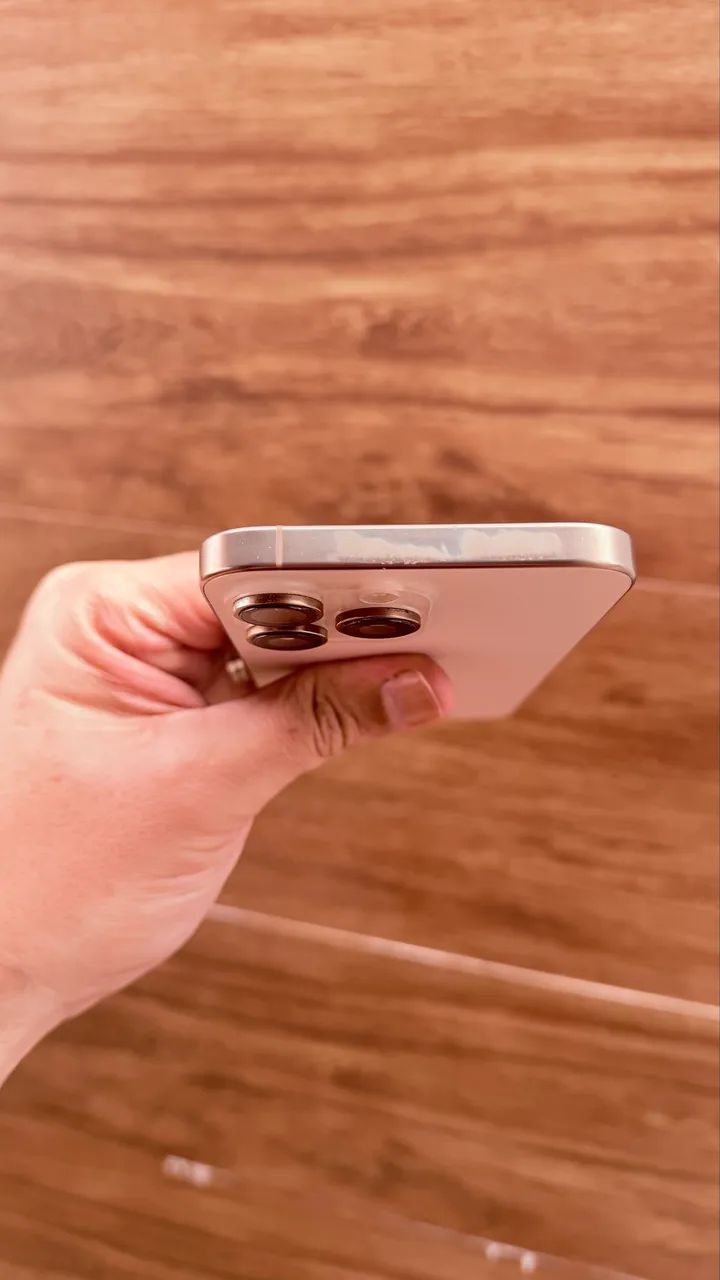 iPhone 16 pro Max 256 - Foto 5