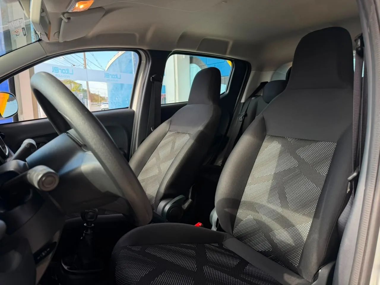 Fiat Mobi Like 1.0 Fire Flex 5P. 2025