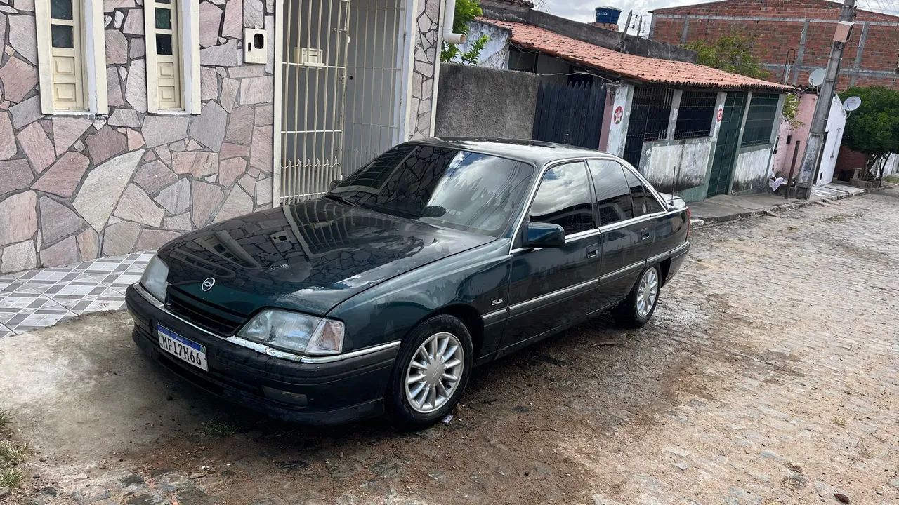 Chevrolet Omega GLS 2.2 / 2.0 (álcool) 1997