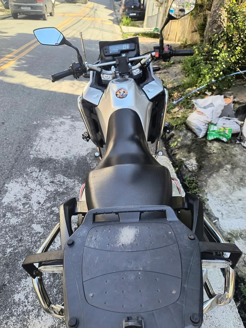 DISPENSA COMENTÁRIOS ESSA MOTO SÓ LEVAR E ANDAR - Foto 2