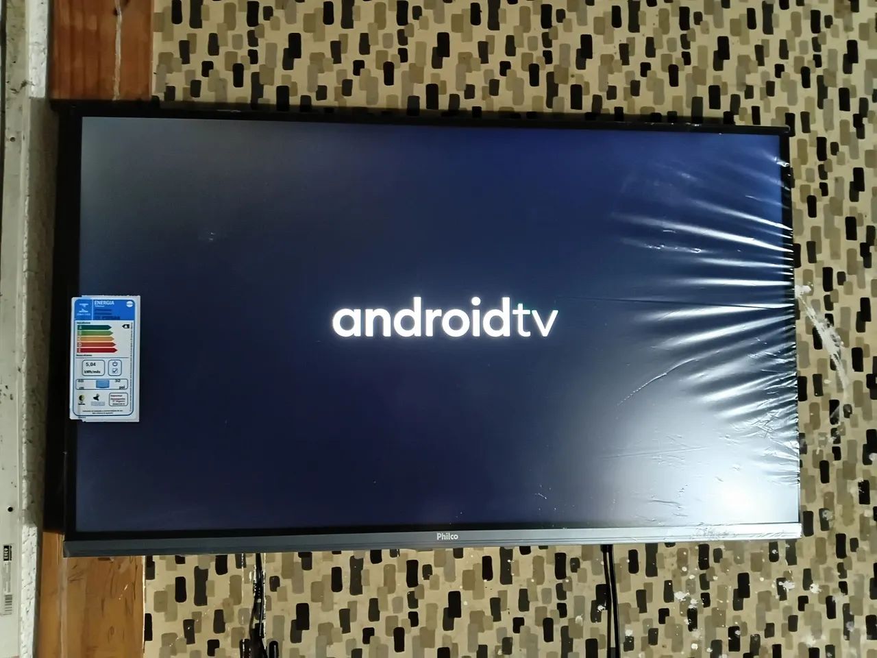 Tv 32 philco smarrt e android com nota e 1 ano de garantia  - Foto 2
