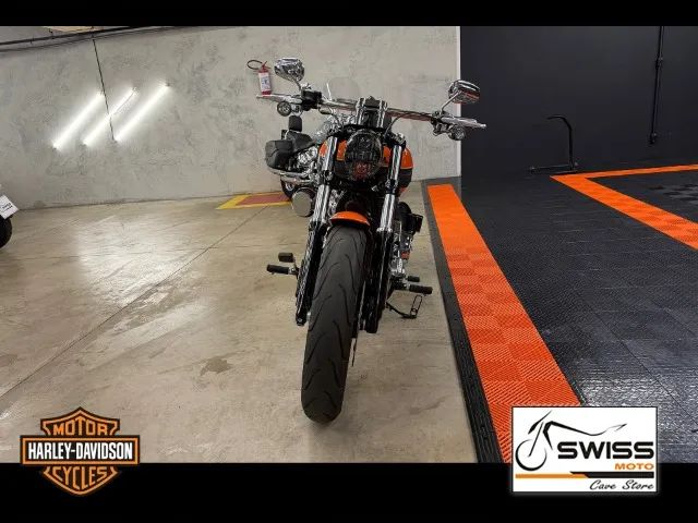 Harley Davidson Breakout 2023 ** Impecável! - Foto 2