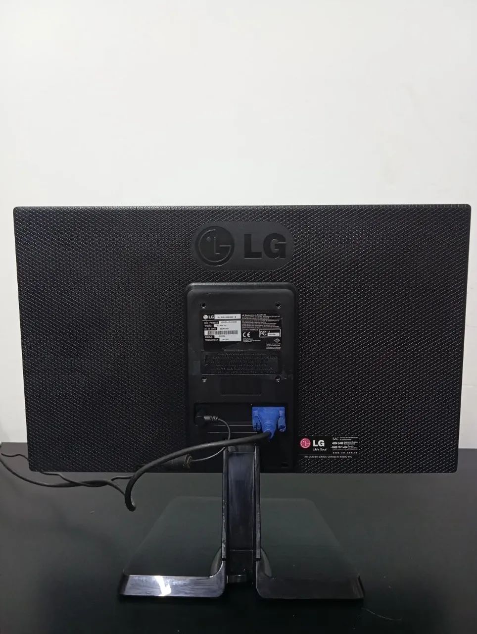 MONITOR LG FLATRON MODELO 20EN33SS-M  - Foto 5
