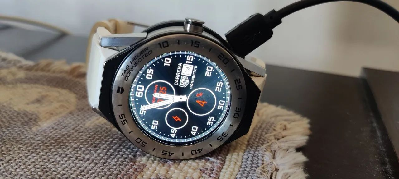 Smartwatch TAG Heuer connected Modular Titanium 41mm  - Foto 2