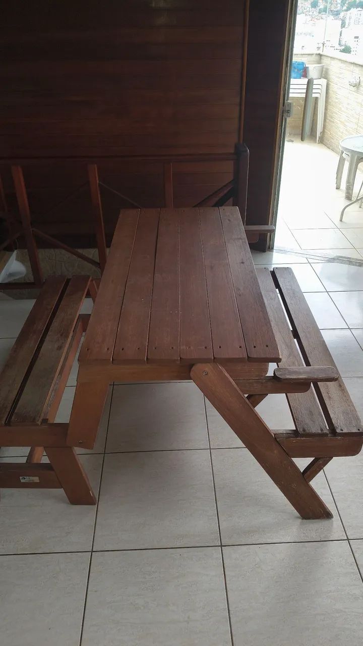 mesa que vira banco  - Foto 2