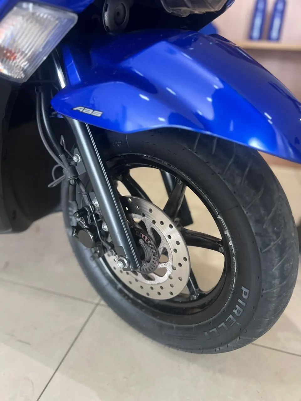 Yamaha Fluo 125 cc  - Foto 3