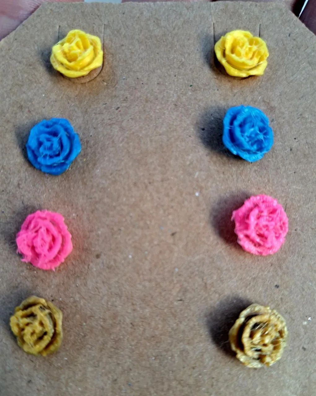 Kit 4 Brincos Mini Rosa Impressos Em 3D - Foto 3