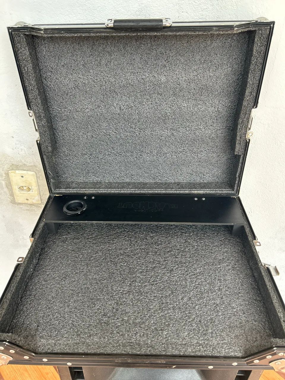 Vendo Case de controladora  - Foto 2