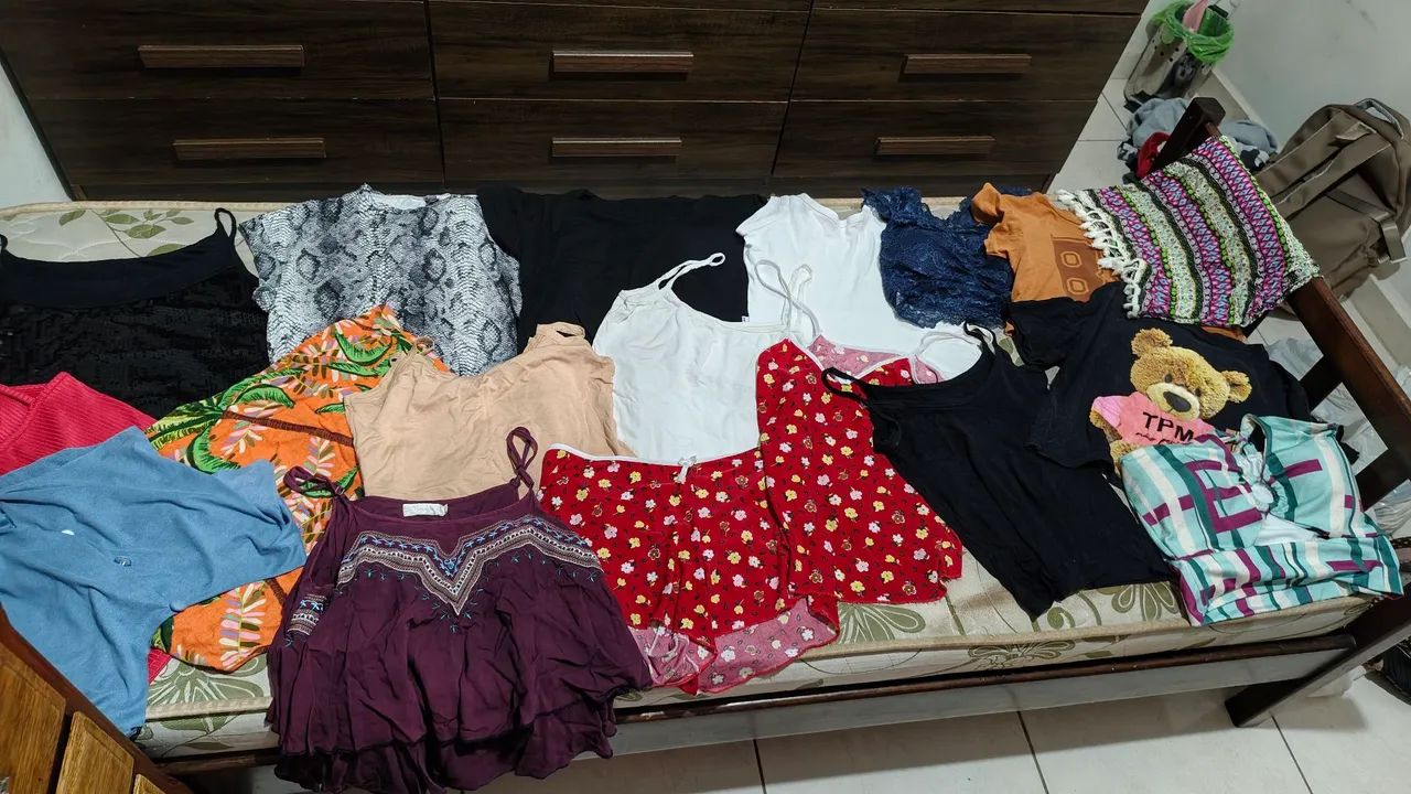 Roupas femininas tamanho P e M - Foto 3