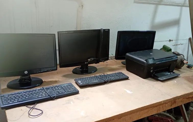Conjunto de monitores para sucata  - Foto 2