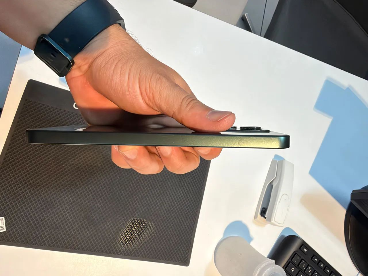 Oppof14 5g 250gb - Foto 5
