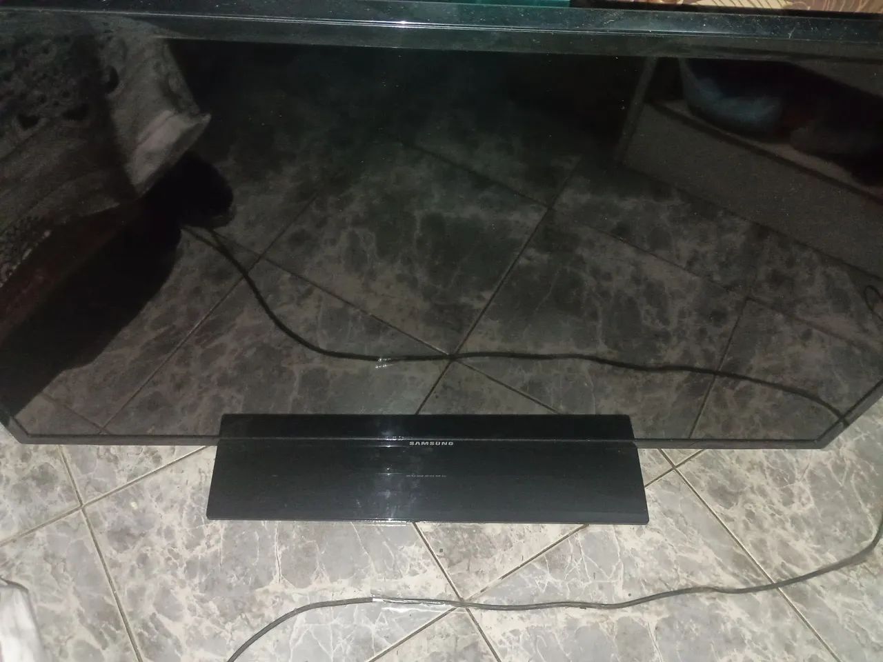 Tv Samsung 42 polegadas para tirar peças ou quem arruma aparelhos 