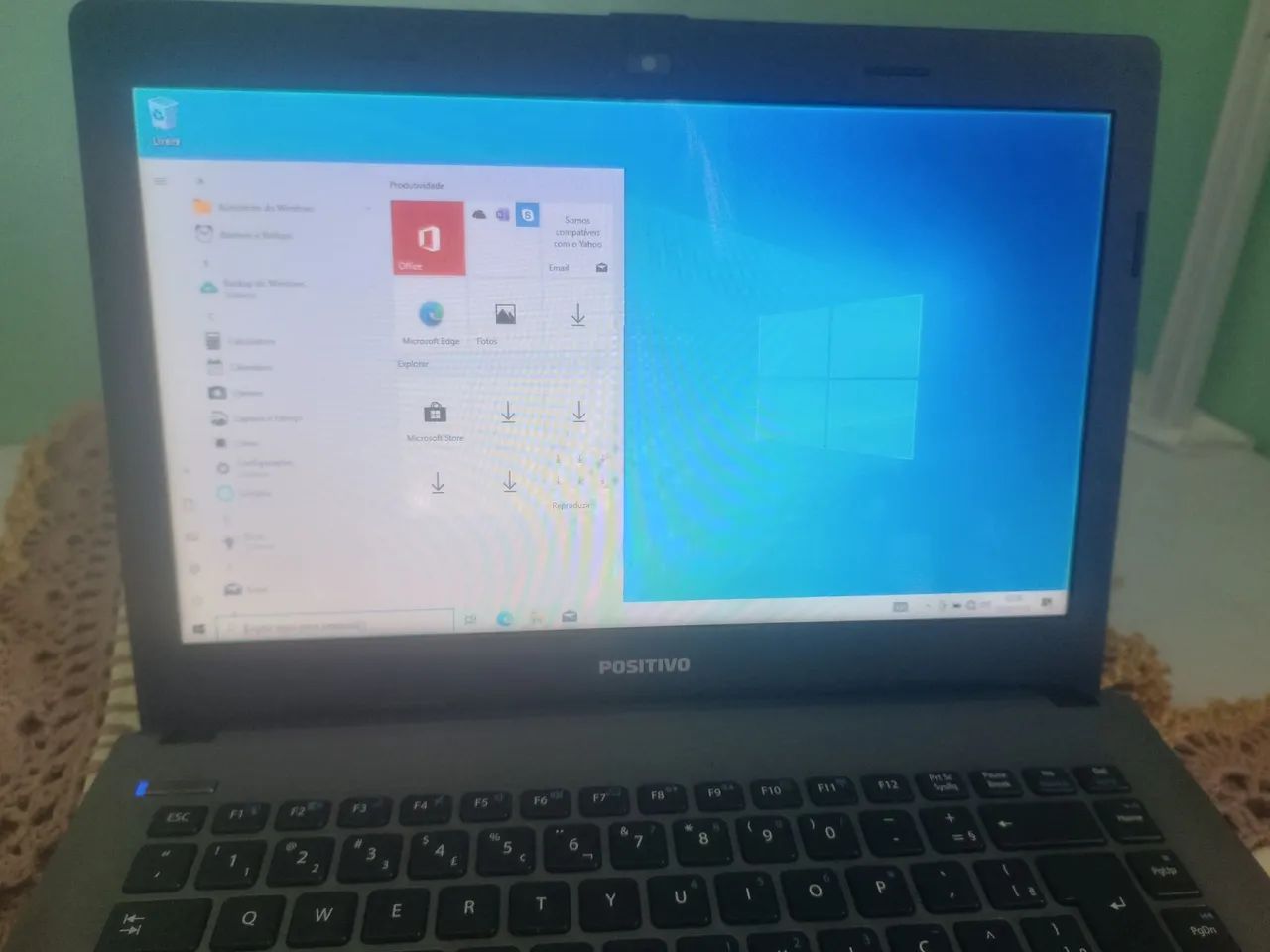 Vendo notebook positivo Celeron inside  - Foto 2