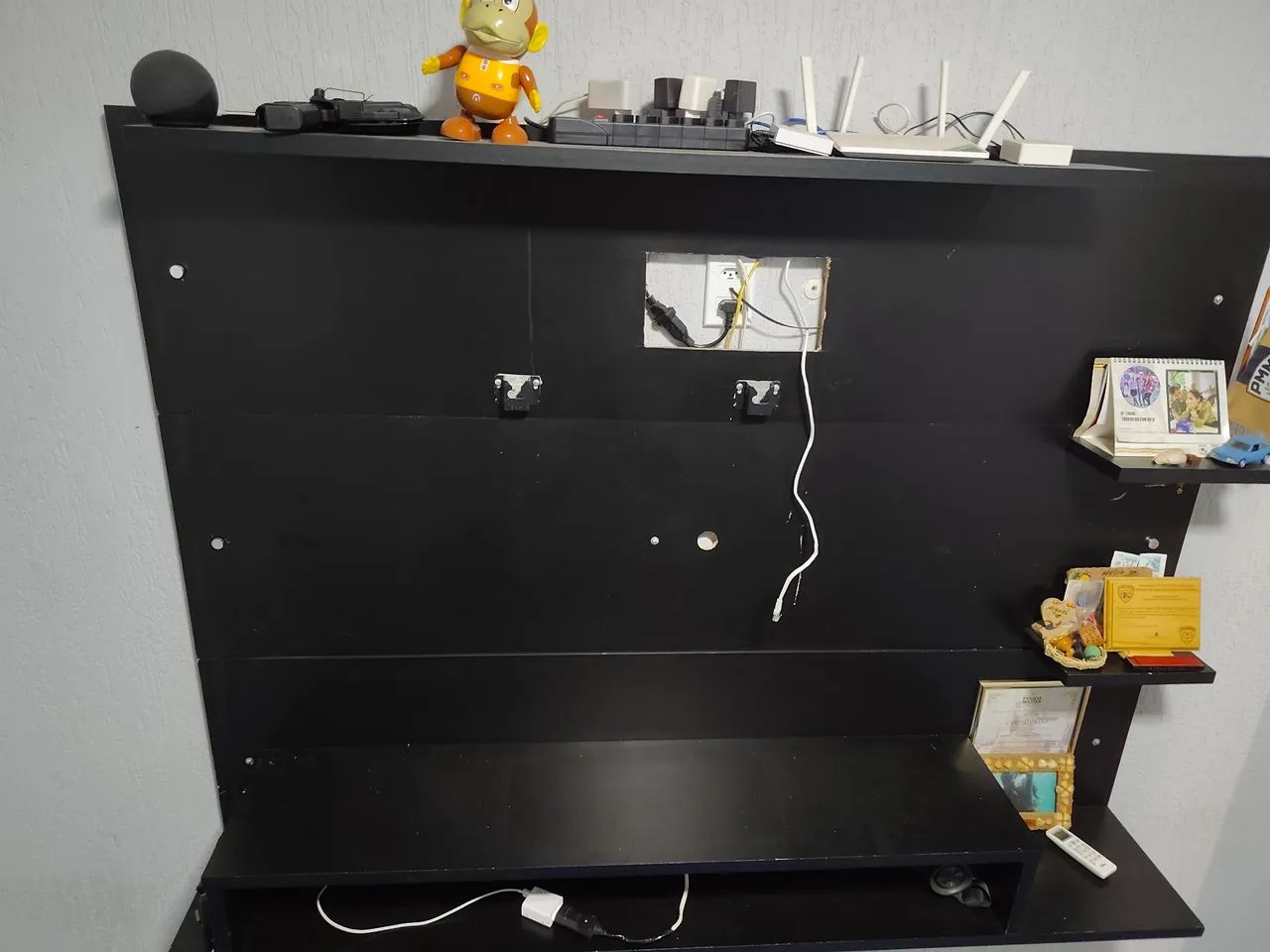 Painel preto para TV até 75 polegadas  - Foto 2