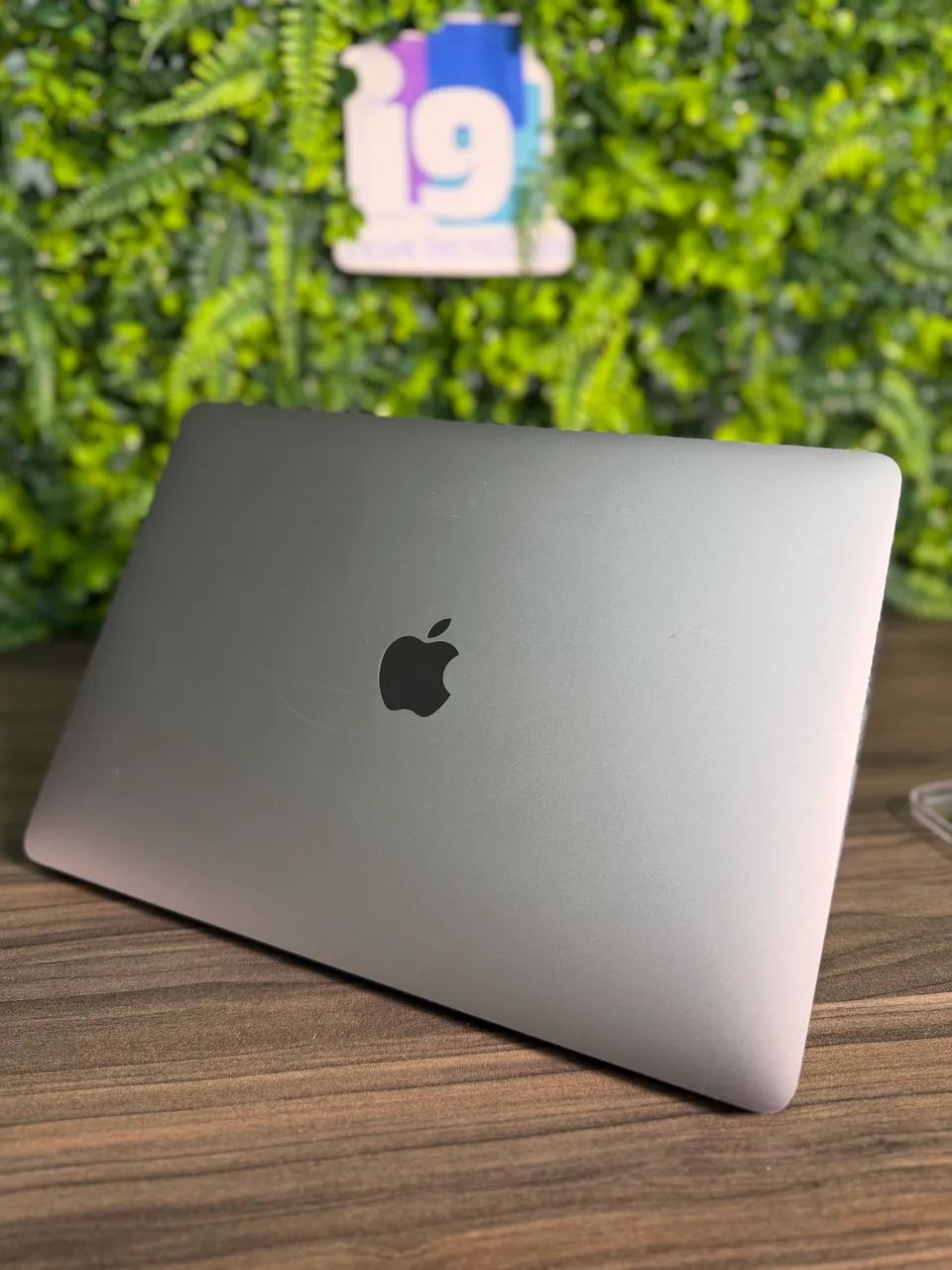 MacBook本体 2020 Apple MacBook Pro 16GB 512GB MacBook Pro 2020 A2338 Chip Apple M1 16GB 512GB Cor Space Gray