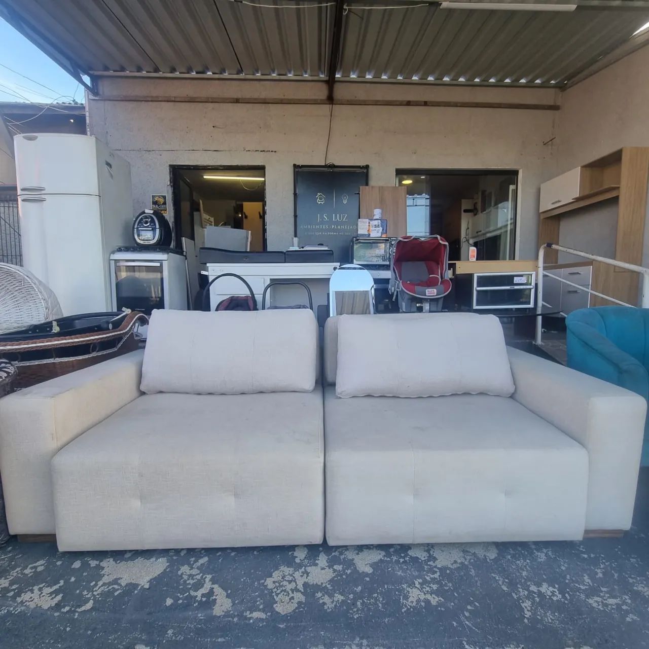 2-Seater Sofa439340769026385922