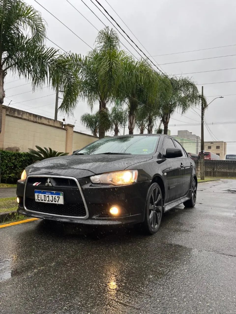 Mitsubishi Lancer 2012