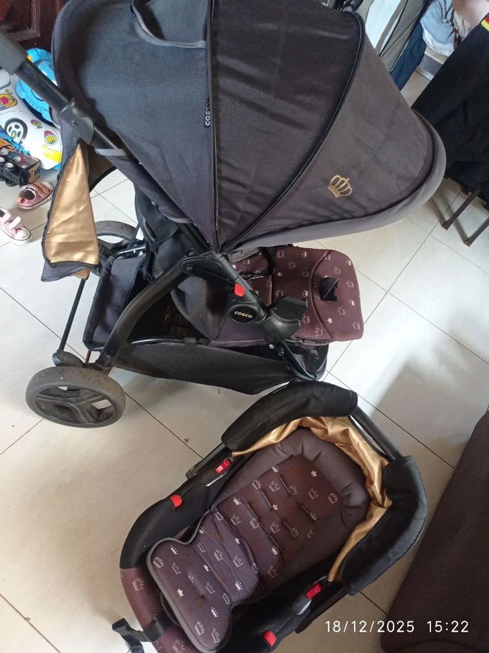 Carrinho de bebê Cosco + bebê conforto  - Foto 5