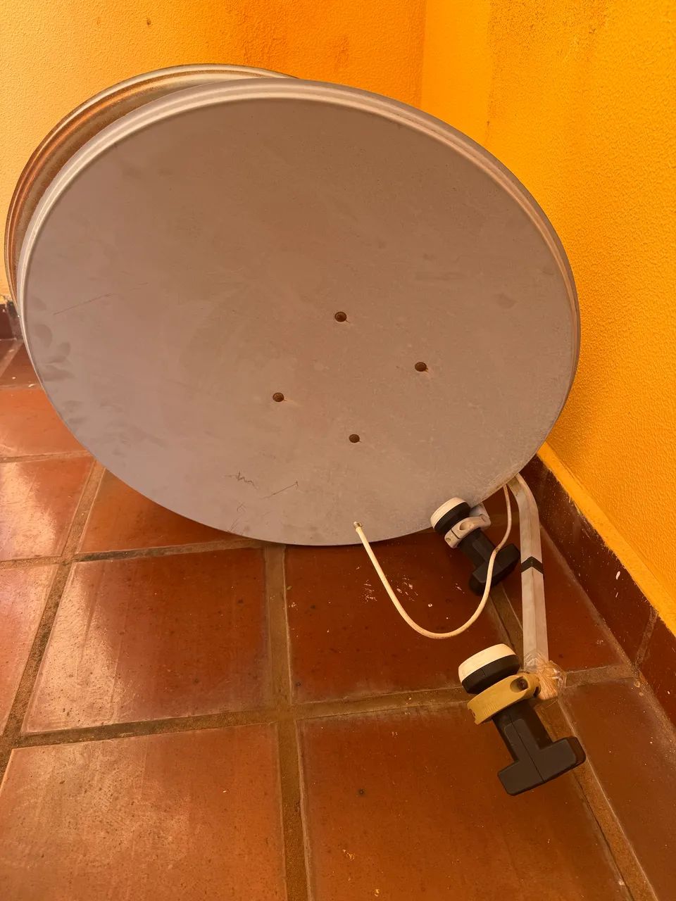 Vende-se duas Antenas