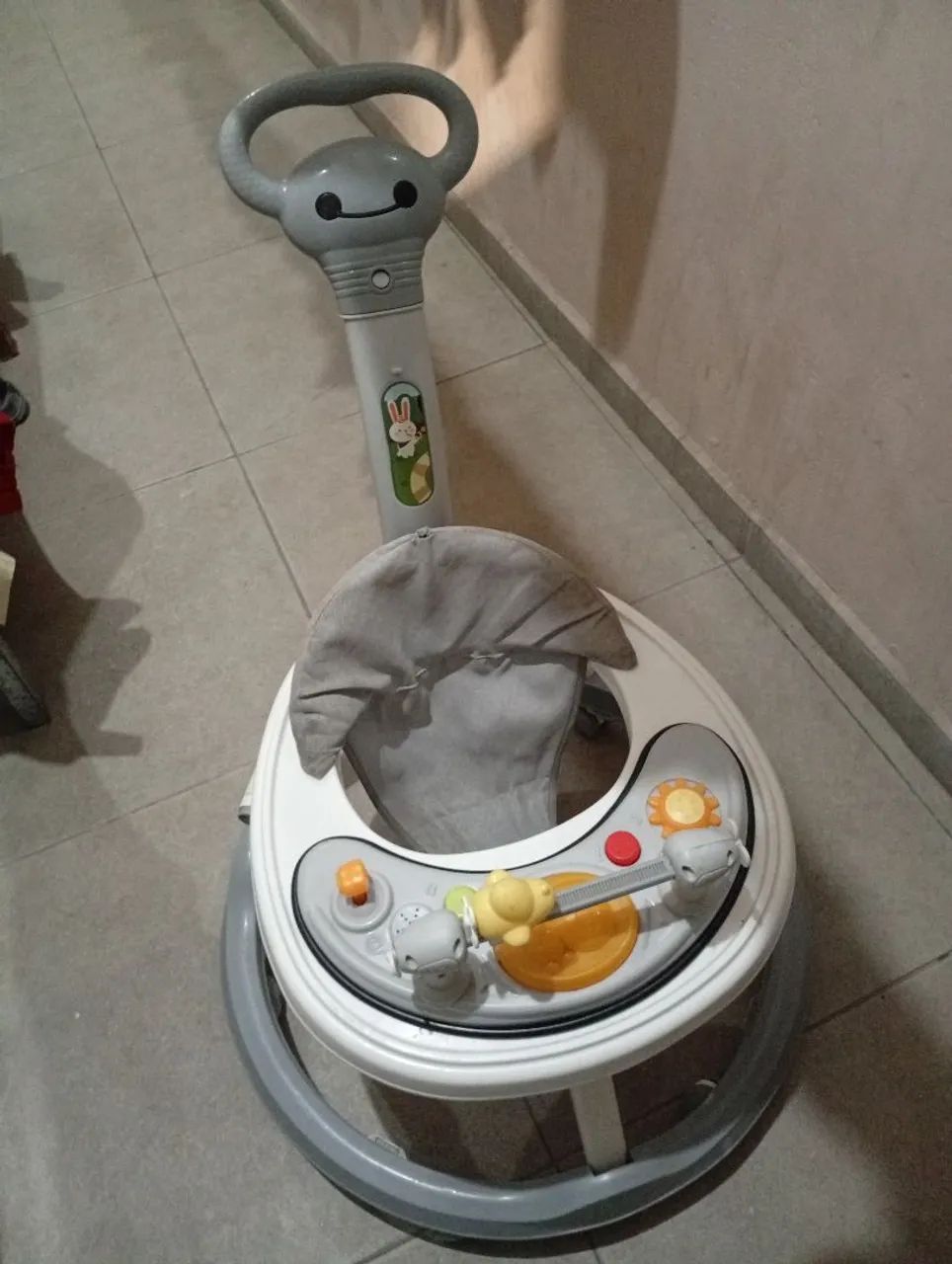 Andador de bebê 