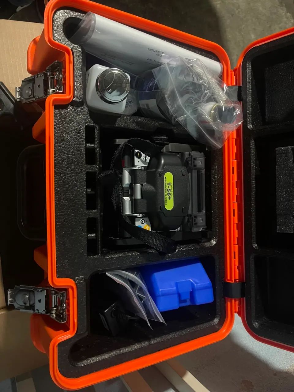 Máquina de fusão de fibra óptica  - Foto 6